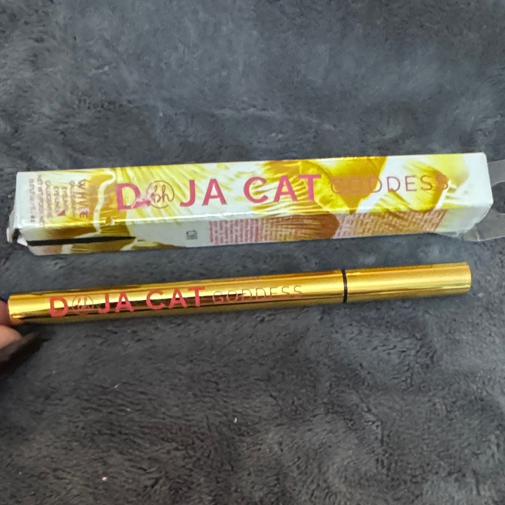 Revolution X Doja Cat Goddess White Calligraphy Eyeliner Limited Edition NIB